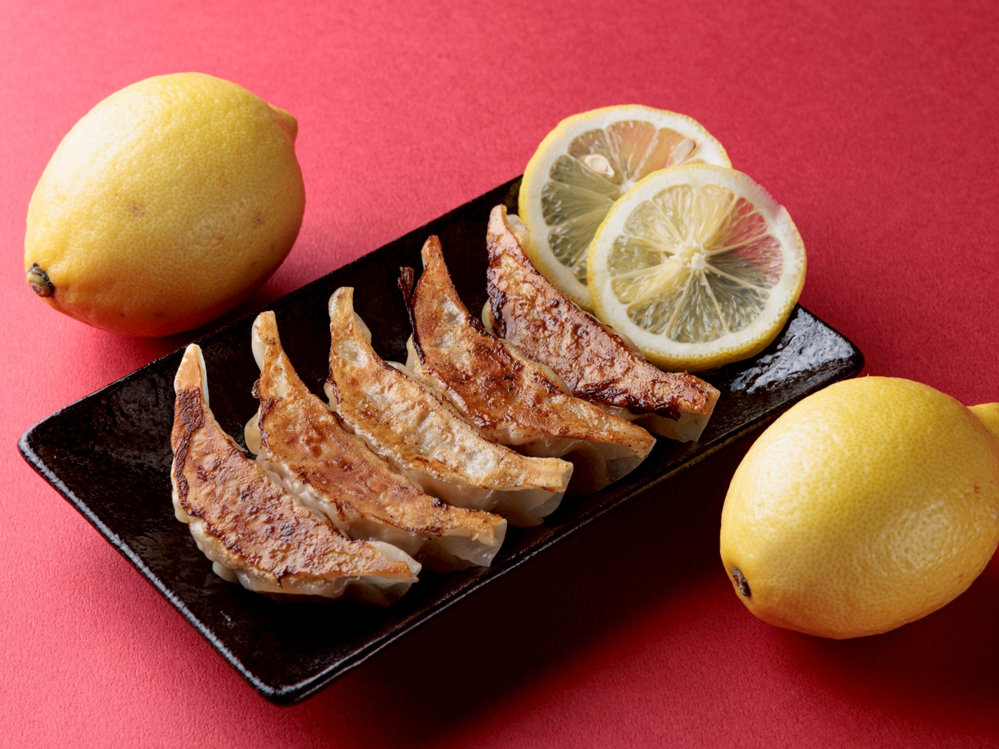 さわやかに香るレモン餃子